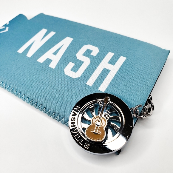 NASHville Collection Can Cooler Short Beer Coozie Holder Guitar Keychain Bundle - Picture 4 of 12
